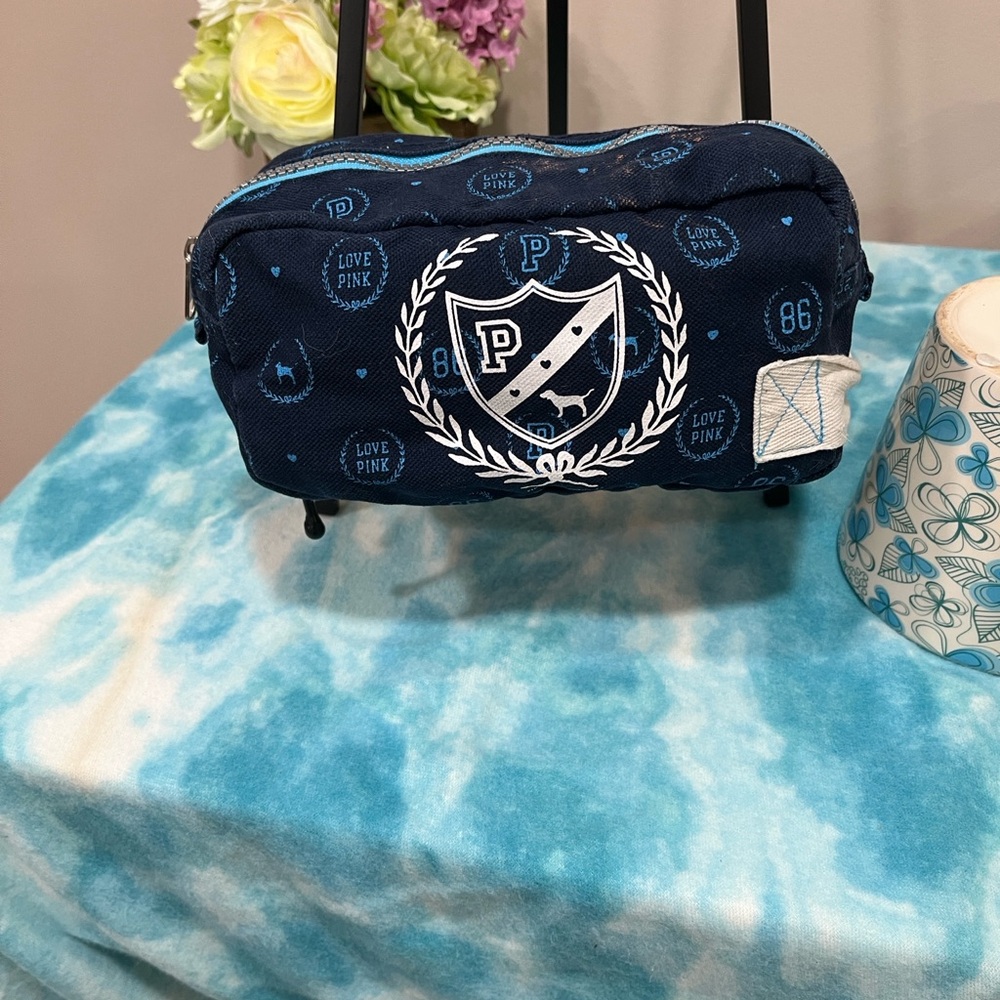 PINK Victoria's Secret Crest Design Toiletry Bag